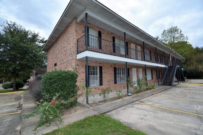 Oakland Apartments